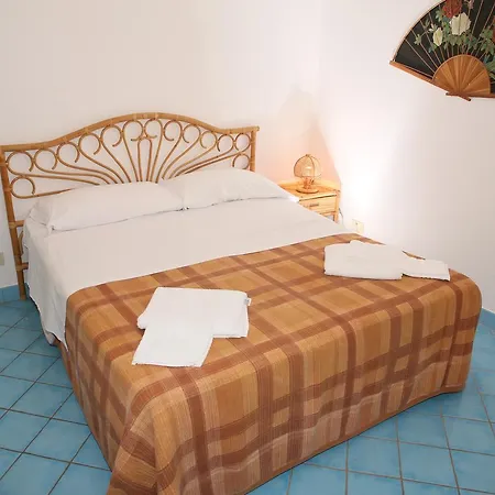 Via Muraglione 住宿加早餐酒店 文托泰内